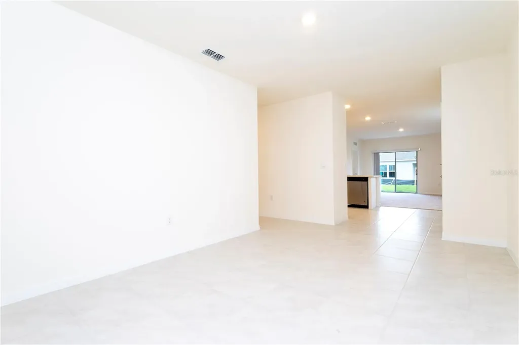 2847 Common Crane Court Harmony FL 34773