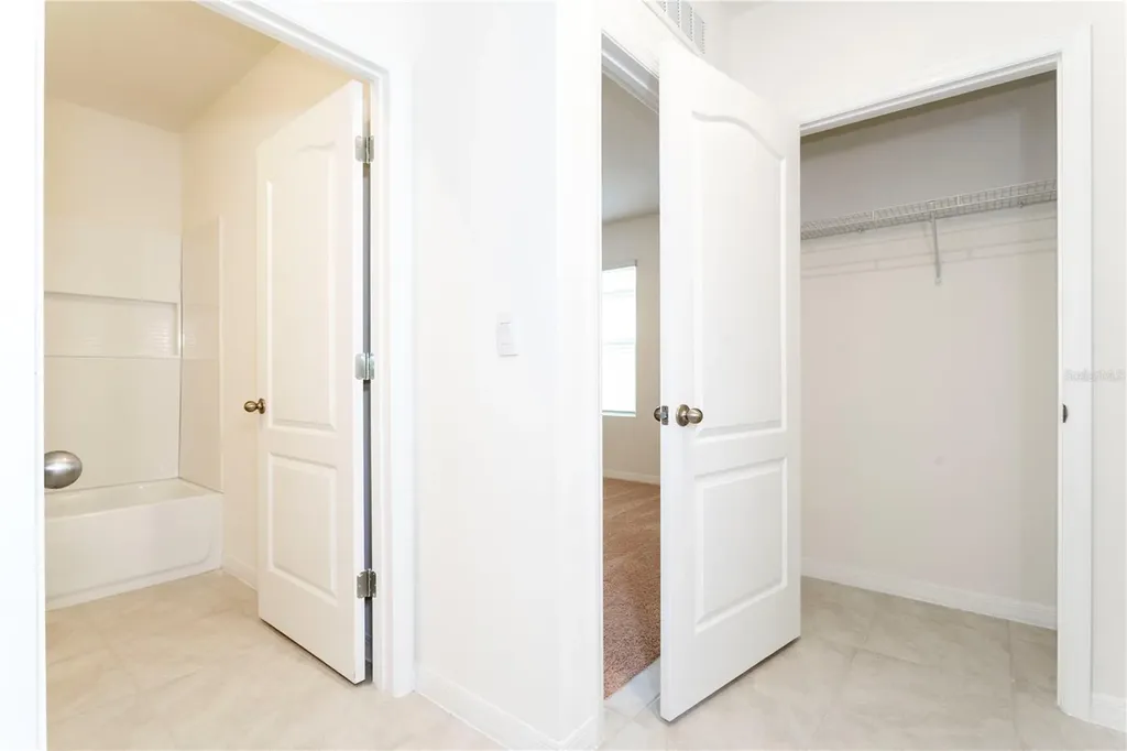 2847 Common Crane Court Harmony FL 34773