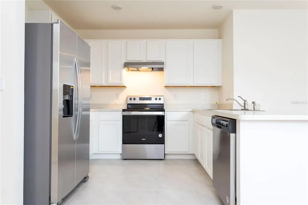 2847 Common Crane Court Harmony FL 34773