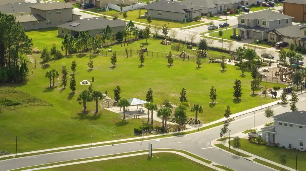 2847 Common Crane Court Harmony FL 34773