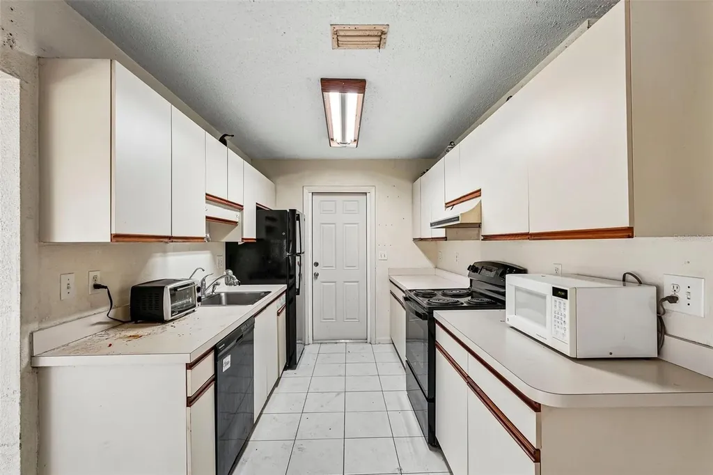 838 Cordele Avenue NW Port Charlotte FL 33948