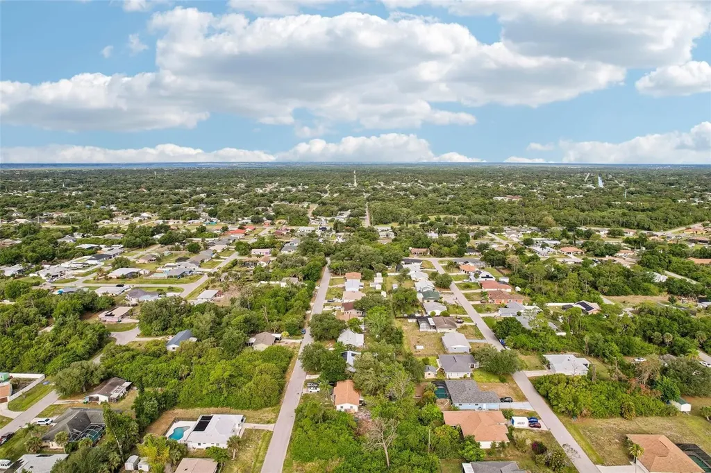 838 Cordele Avenue NW Port Charlotte FL 33948