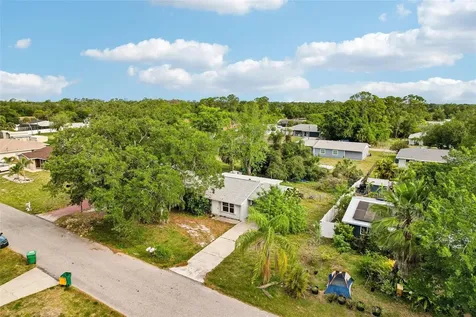 838 Cordele Avenue NW Port Charlotte FL 33948