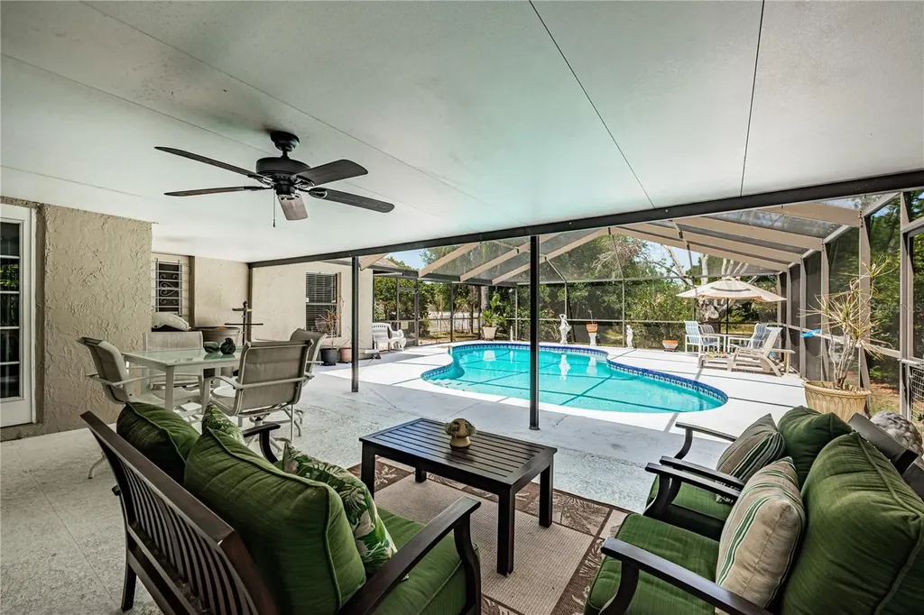 6804 Seafairer Drive Tampa FL 33615