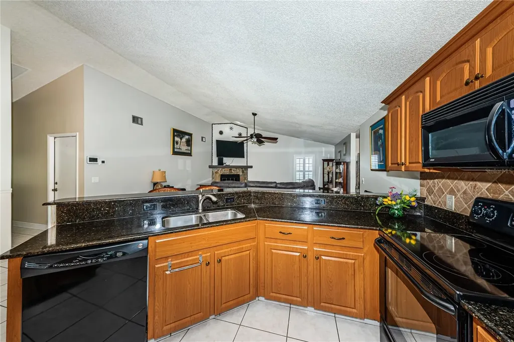 6804 Seafairer Drive Tampa FL 33615