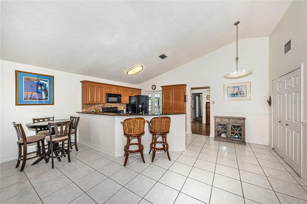 6804 Seafairer Drive Tampa FL 33615