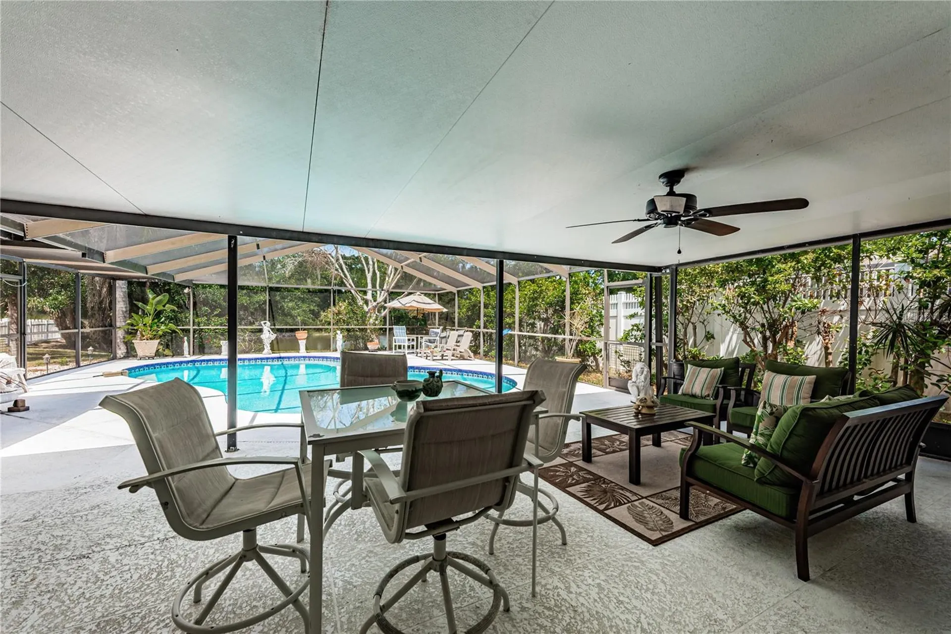6804 Seafairer Drive Tampa FL 33615