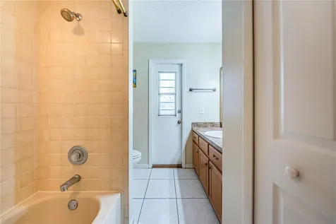 6804 Seafairer Drive Tampa FL 33615