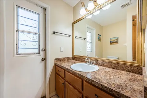 6804 Seafairer Drive Tampa FL 33615