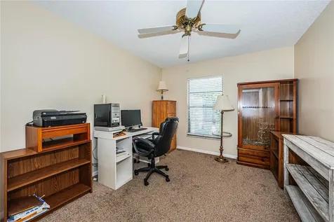 6804 Seafairer Drive Tampa FL 33615