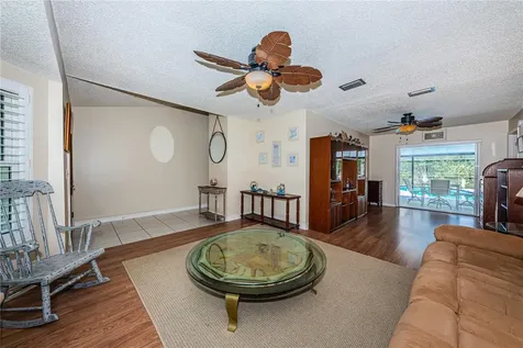6804 Seafairer Drive Tampa FL 33615