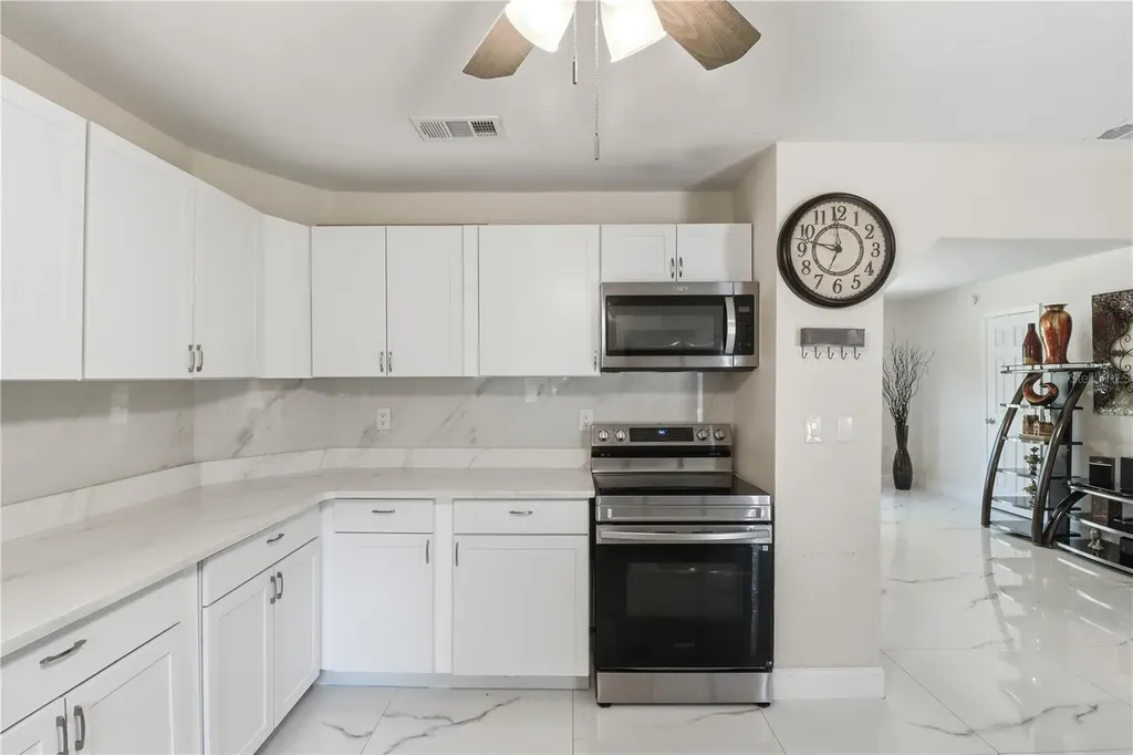 67 Cove Road Inglis FL 34449