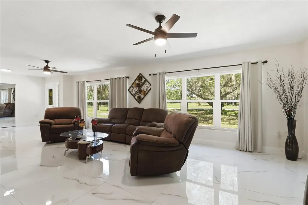 67 Cove Road Inglis FL 34449