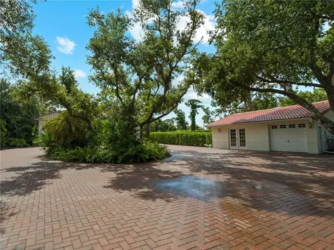 1981 Bayshore Drive Englewood FL 34223