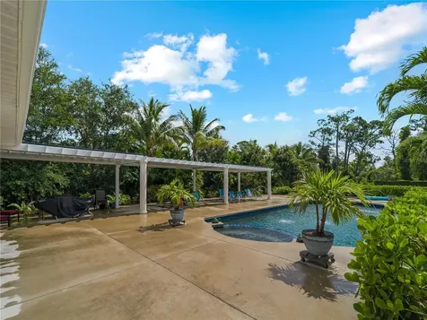 1981 Bayshore Drive Englewood FL 34223