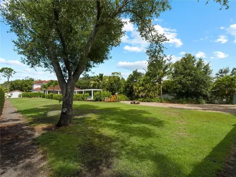 1981 Bayshore Drive Englewood FL 34223