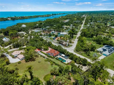 1981 Bayshore Drive Englewood FL 34223
