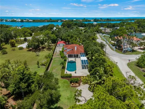 1981 Bayshore Drive Englewood FL 34223