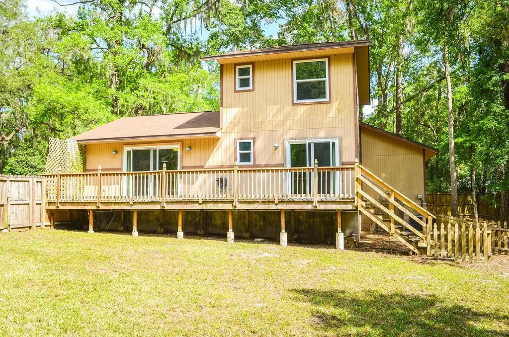 3526 NW 53rd Terrace Gainesville FL 32606