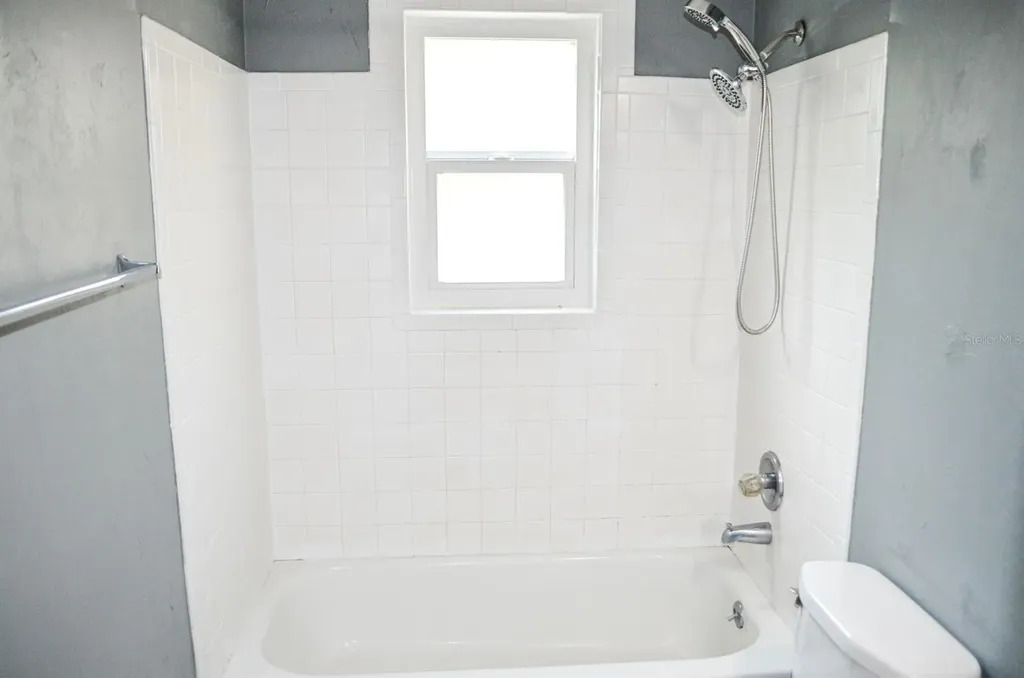 3526 NW 53rd Terrace Gainesville FL 32606