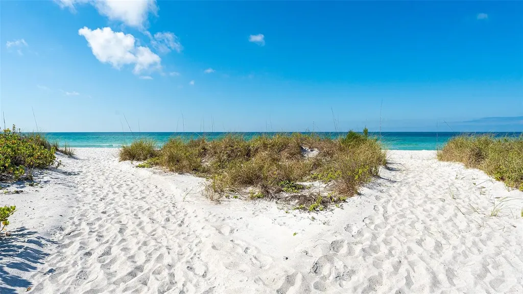 4325 Gulf Of Mexico Drive Longboat Key FL 34228