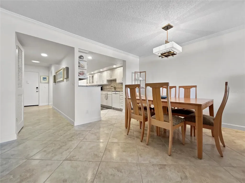 4325 Gulf Of Mexico Drive Longboat Key FL 34228