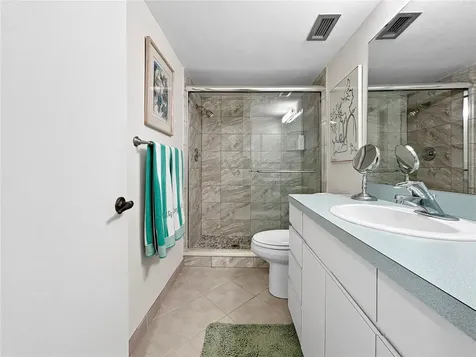 4325 Gulf Of Mexico Drive Longboat Key FL 34228