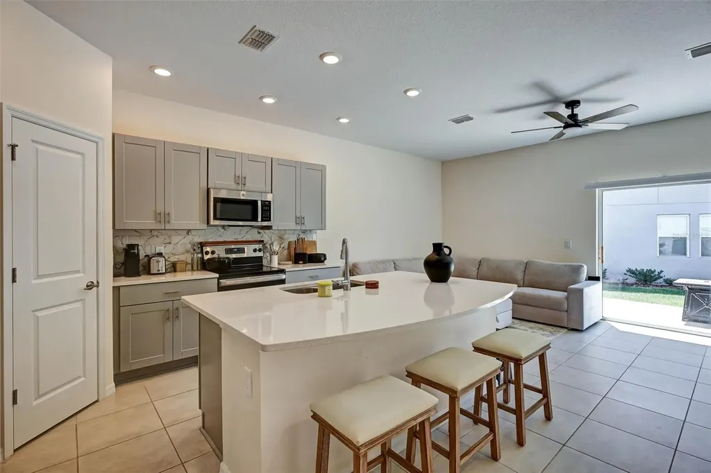 1414 Anchor Bend Way Kissimmee FL 34746