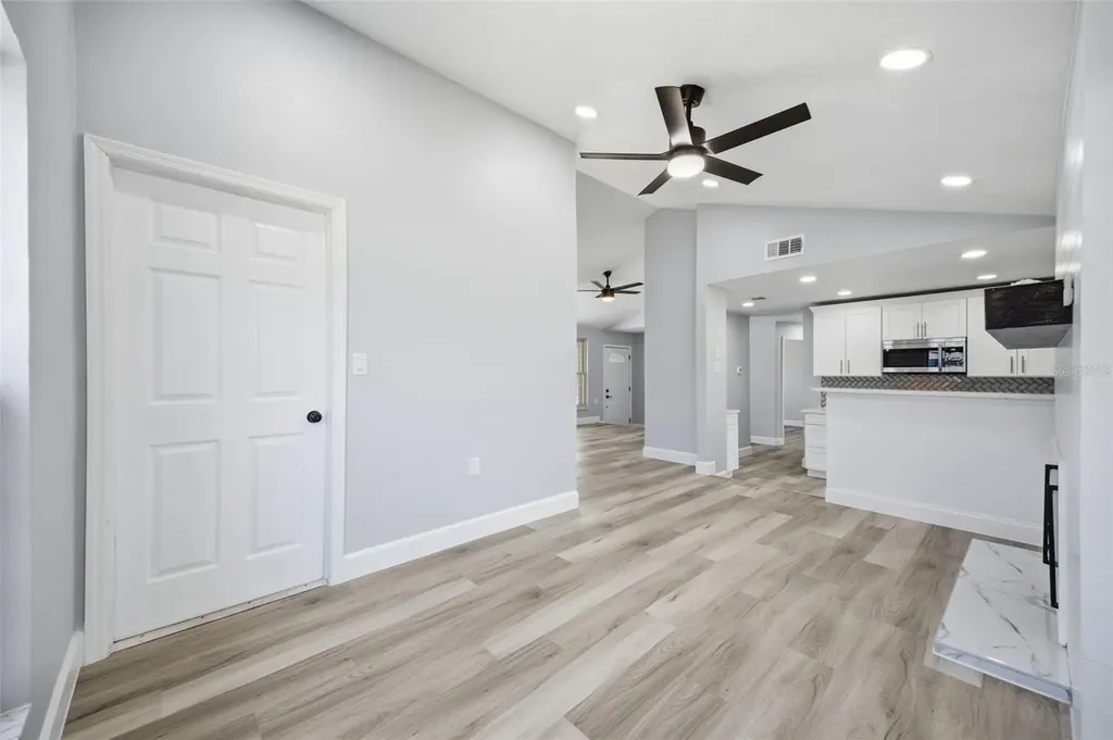 13615 Garris Drive Hudson FL 34667