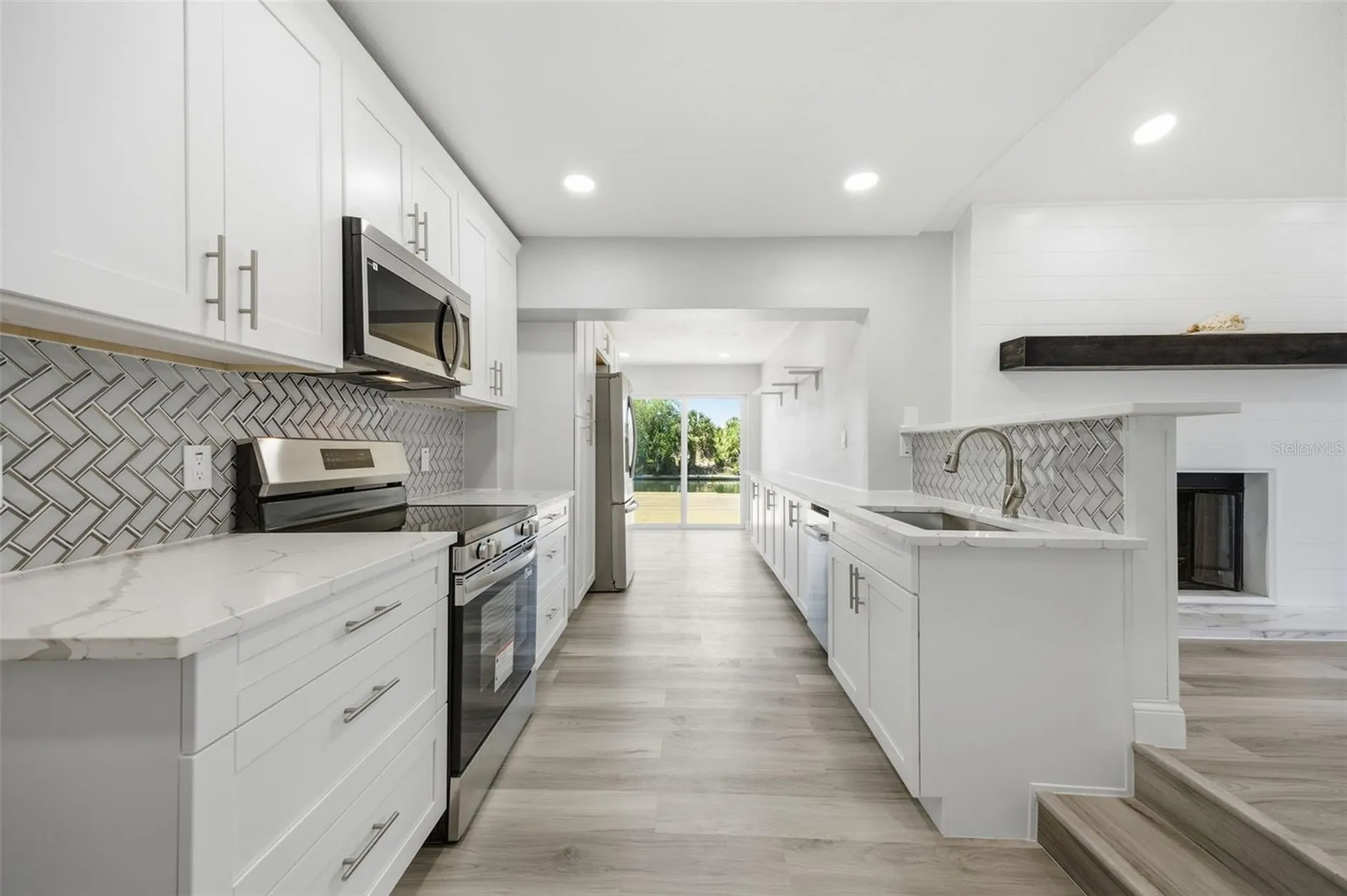 13615 Garris Drive Hudson FL 34667