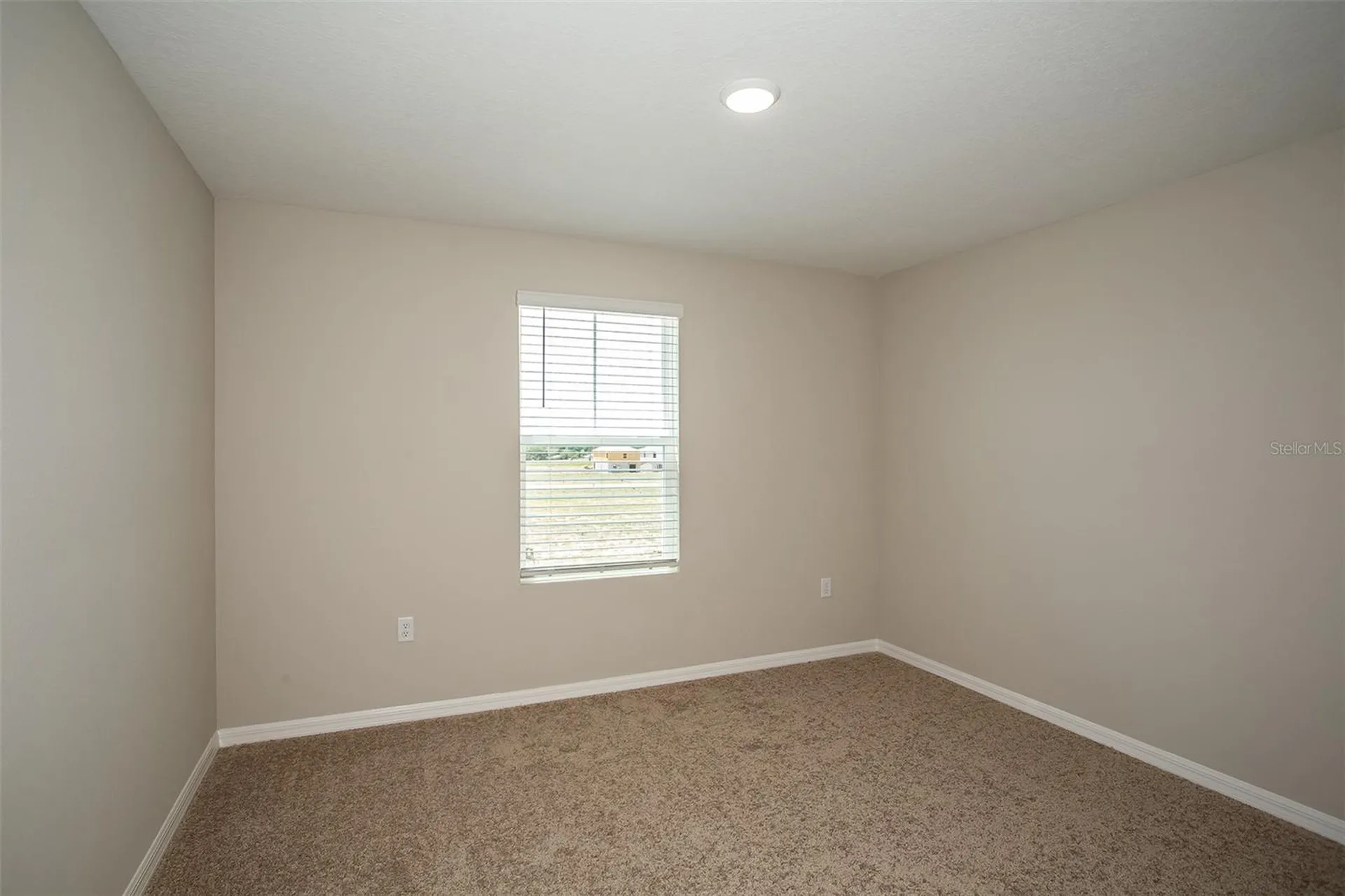 4159 River Beacon Boulevard Davenport FL 33837