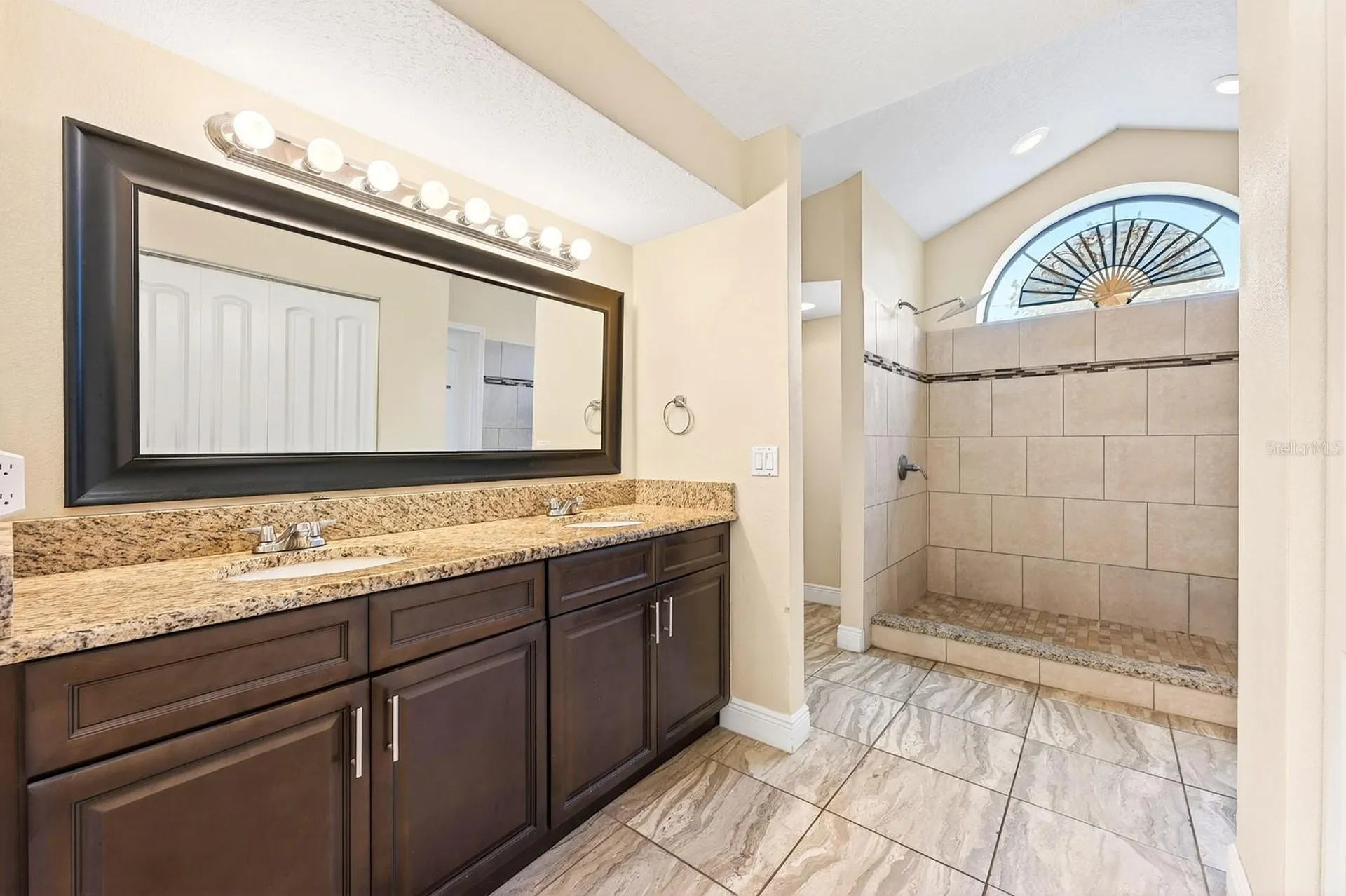 669 Deauville Court Kissimmee FL 34758
