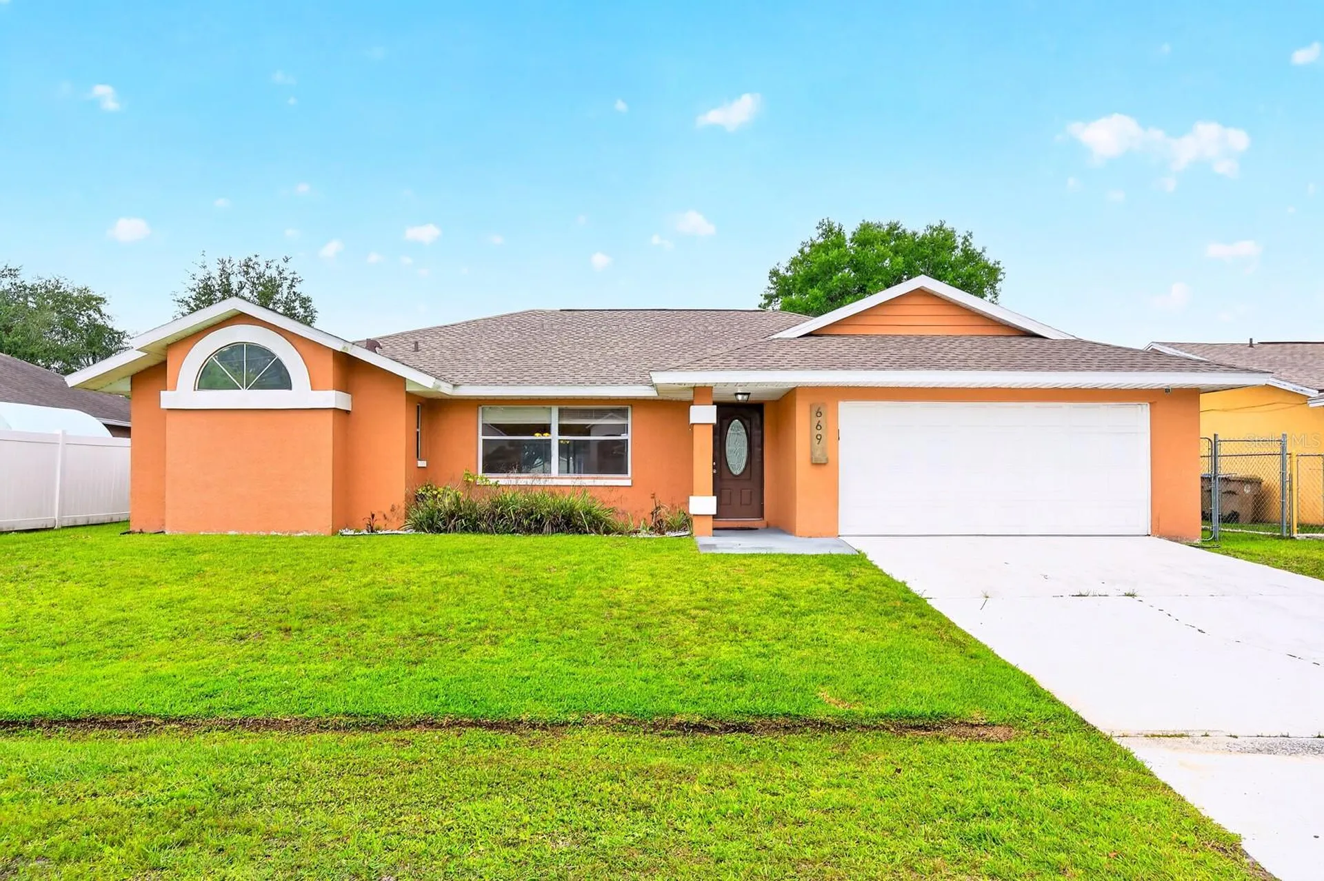 669 Deauville Court Kissimmee FL 34758