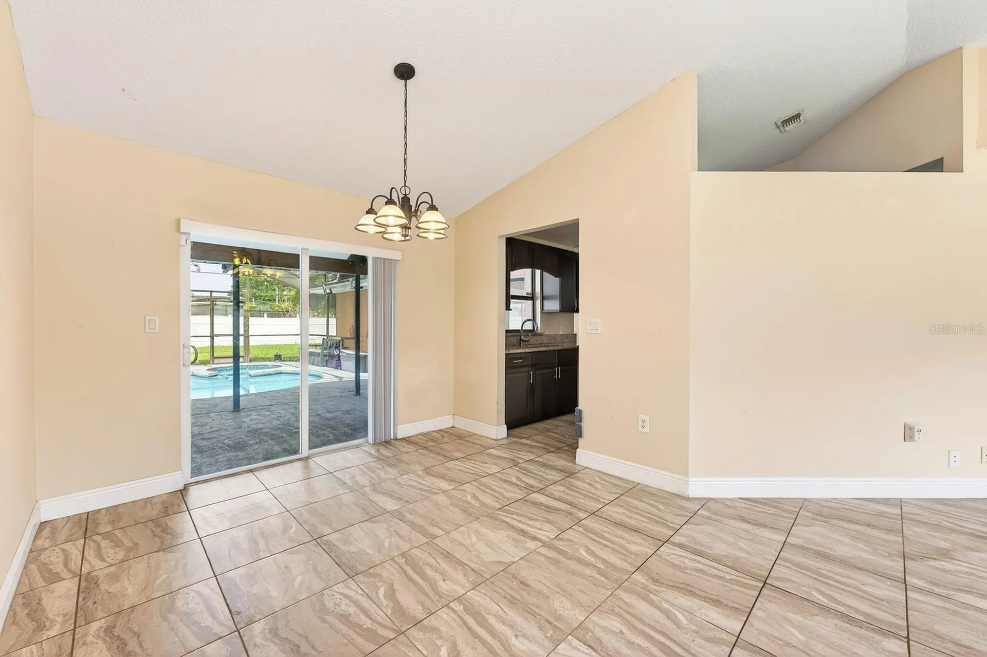 669 Deauville Court Kissimmee FL 34758