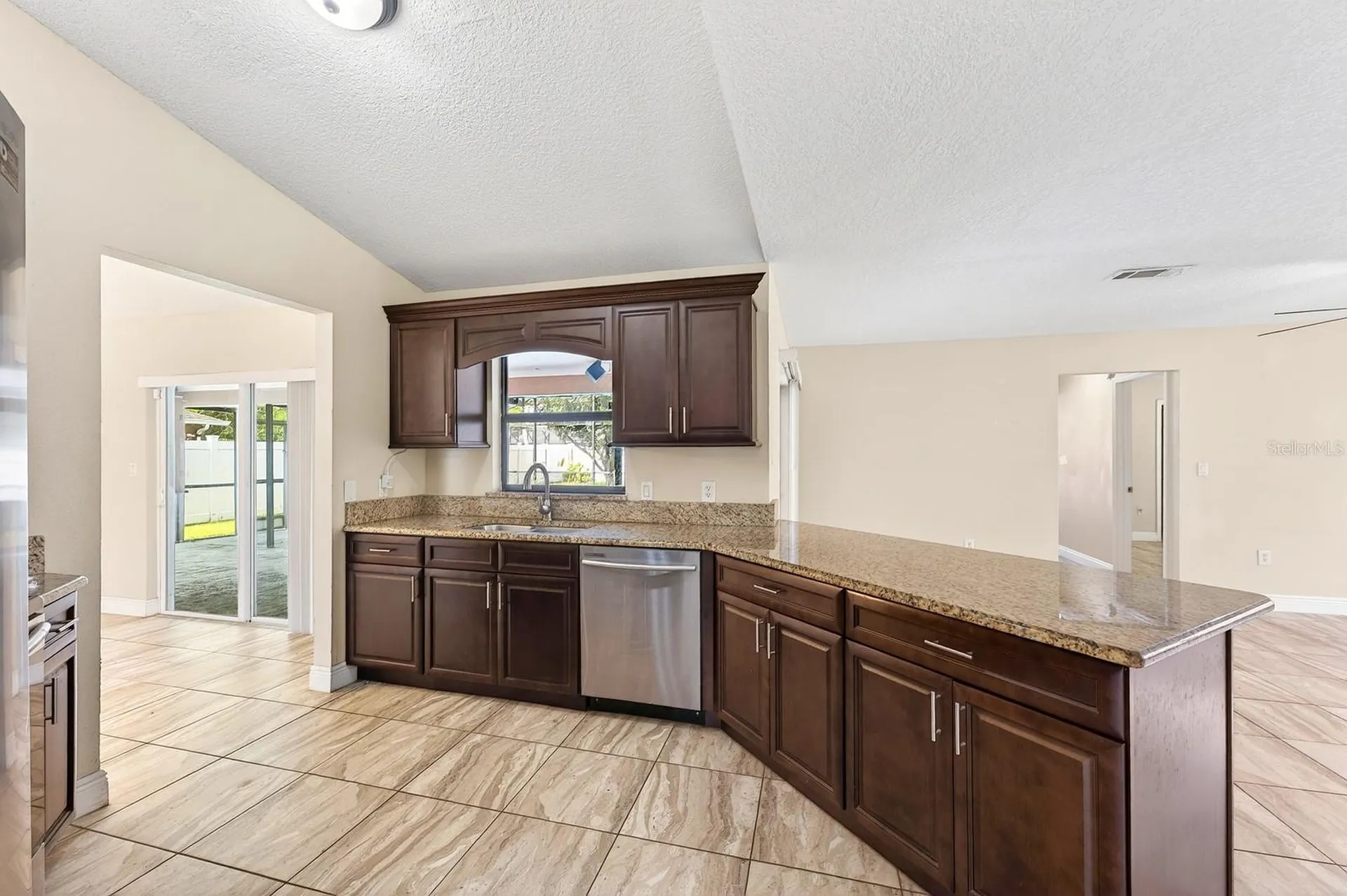 669 Deauville Court Kissimmee FL 34758