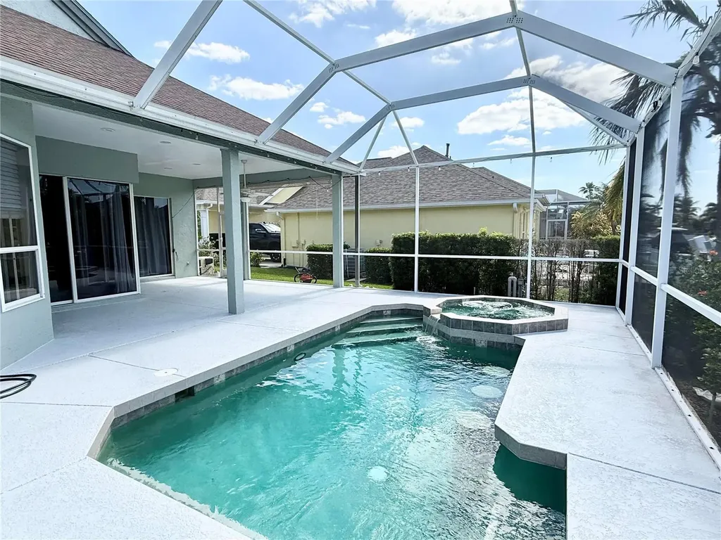 4747 Compass Drive Bradenton FL 34208