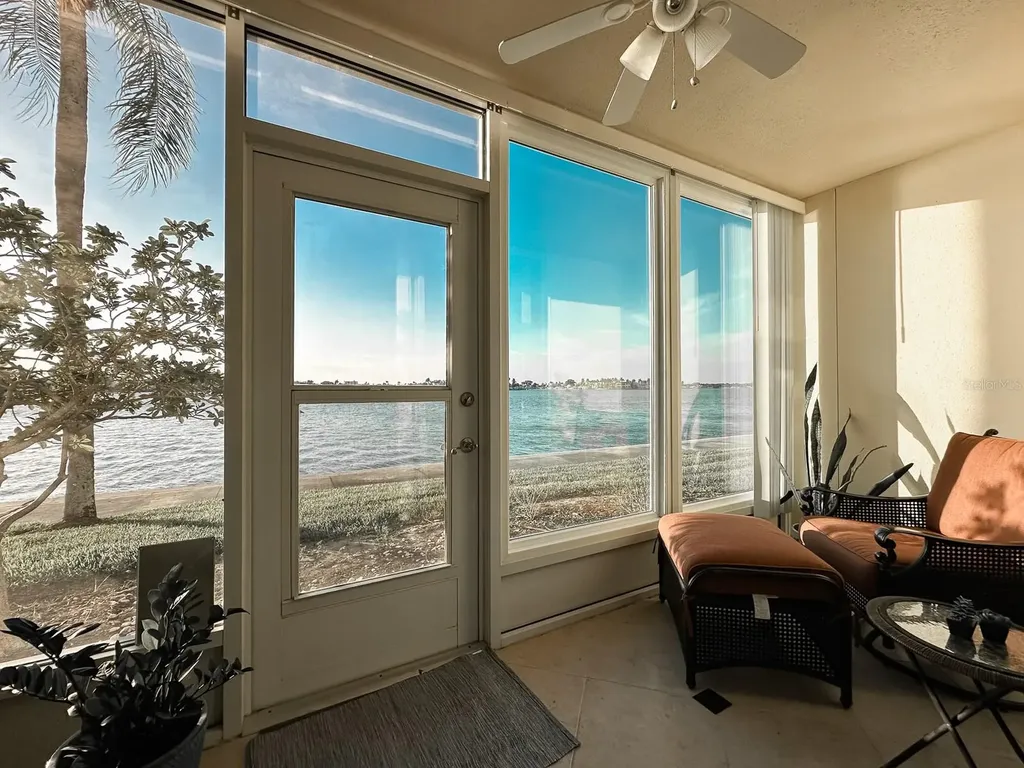 7920 Sun Island Drive S South Pasadena FL 33707