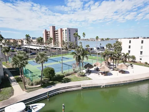 7920 Sun Island Drive S South Pasadena FL 33707