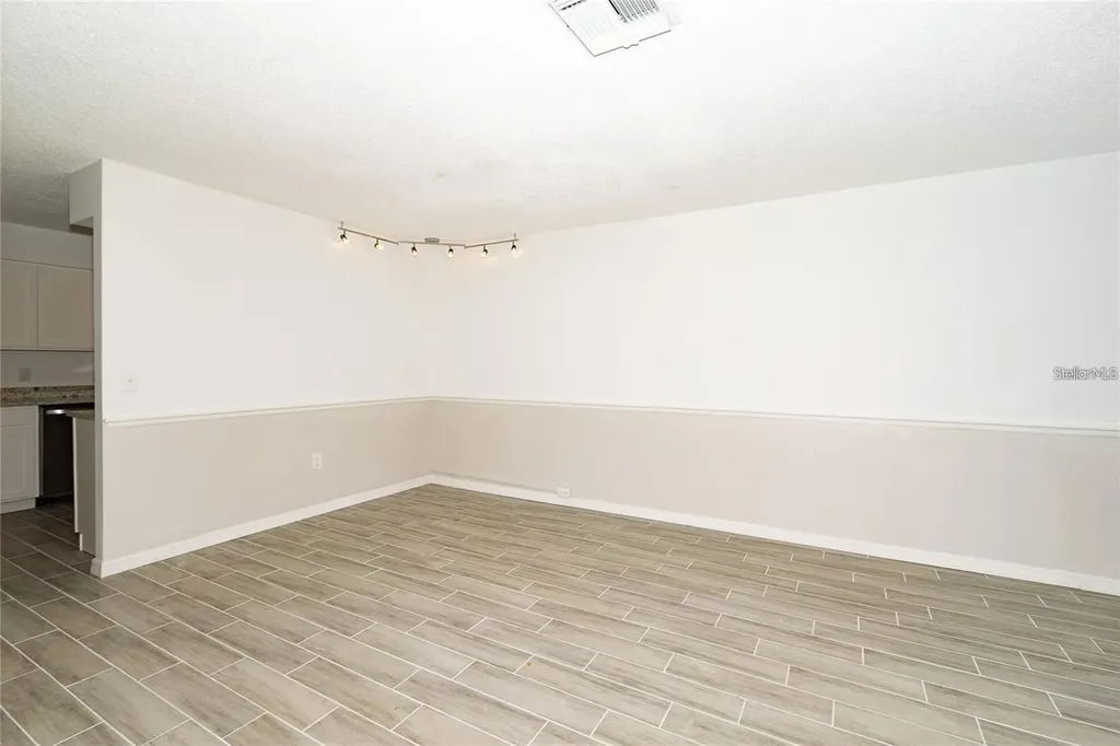 1267 Woodman Way Orlando FL 32818
