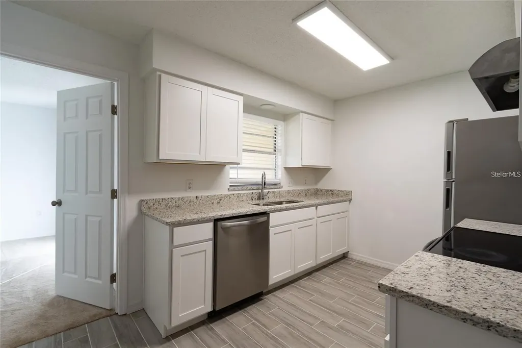 1267 Woodman Way Orlando FL 32818
