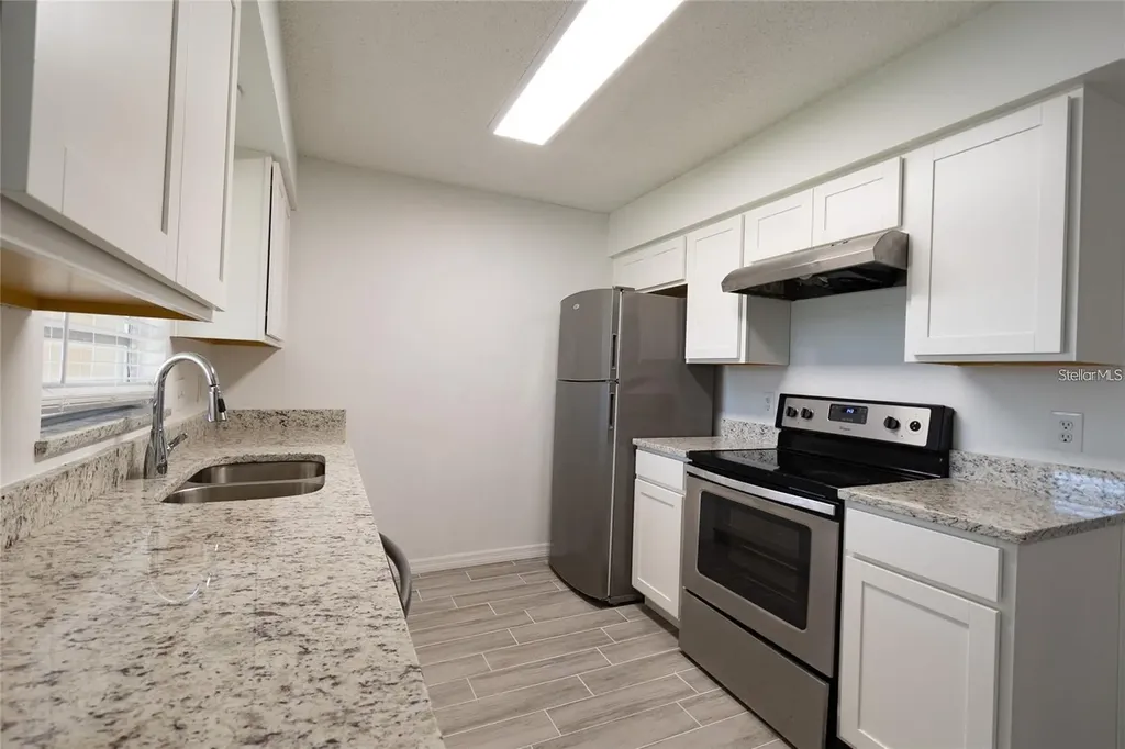 1267 Woodman Way Orlando FL 32818