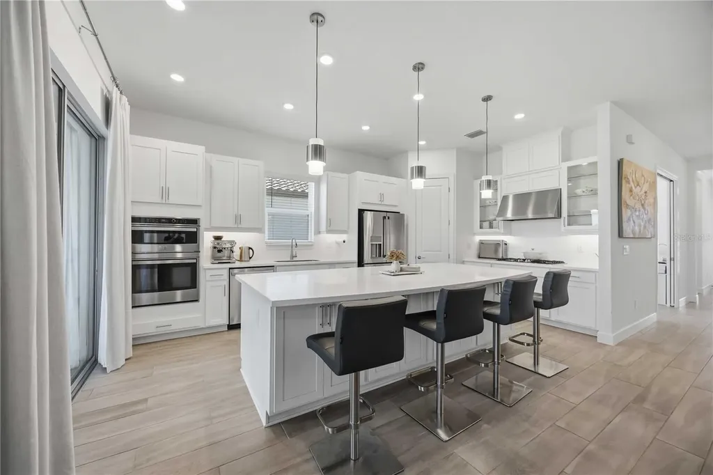 10116 Silent Night Lane Sarasota FL 34241