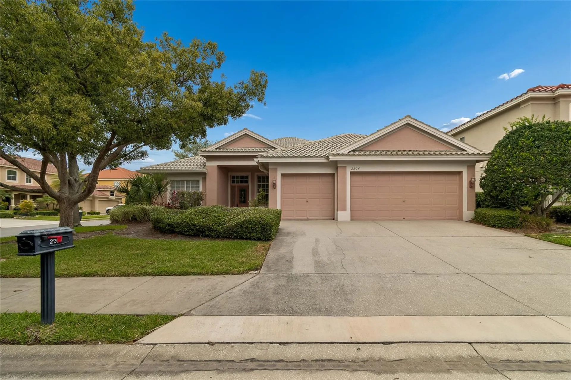 2204 Elizabeth Way Dunedin FL 34698
