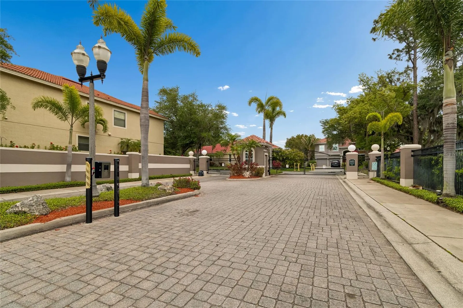 2204 Elizabeth Way Dunedin FL 34698
