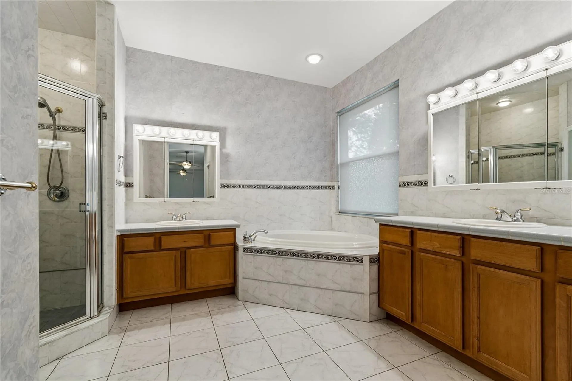 2204 Elizabeth Way Dunedin FL 34698