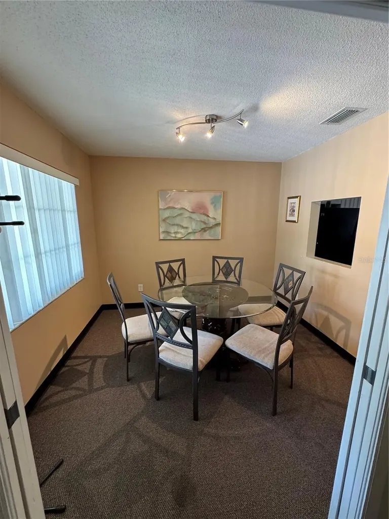 4457 W 45th Avenue Bradenton FL 34210