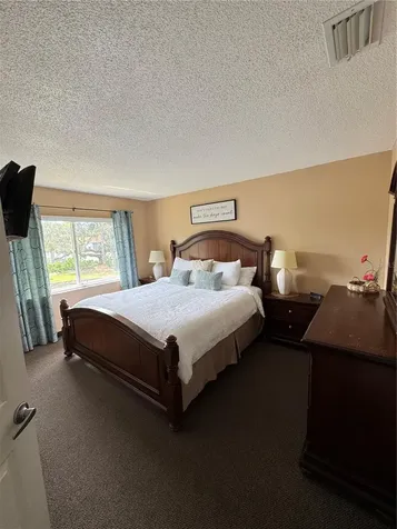 4457 W 45th Avenue Bradenton FL 34210