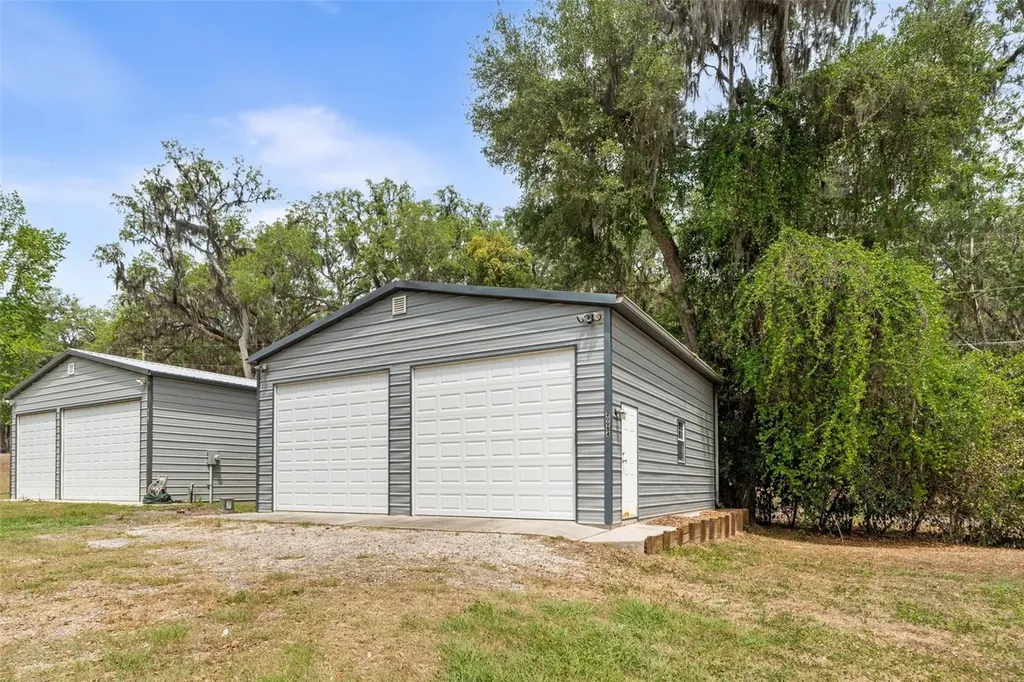 21134 NE 101st Avenue Earleton FL 32631