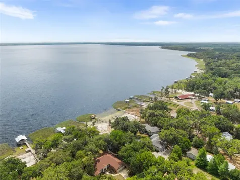 21134 NE 101st Avenue Earleton FL 32631