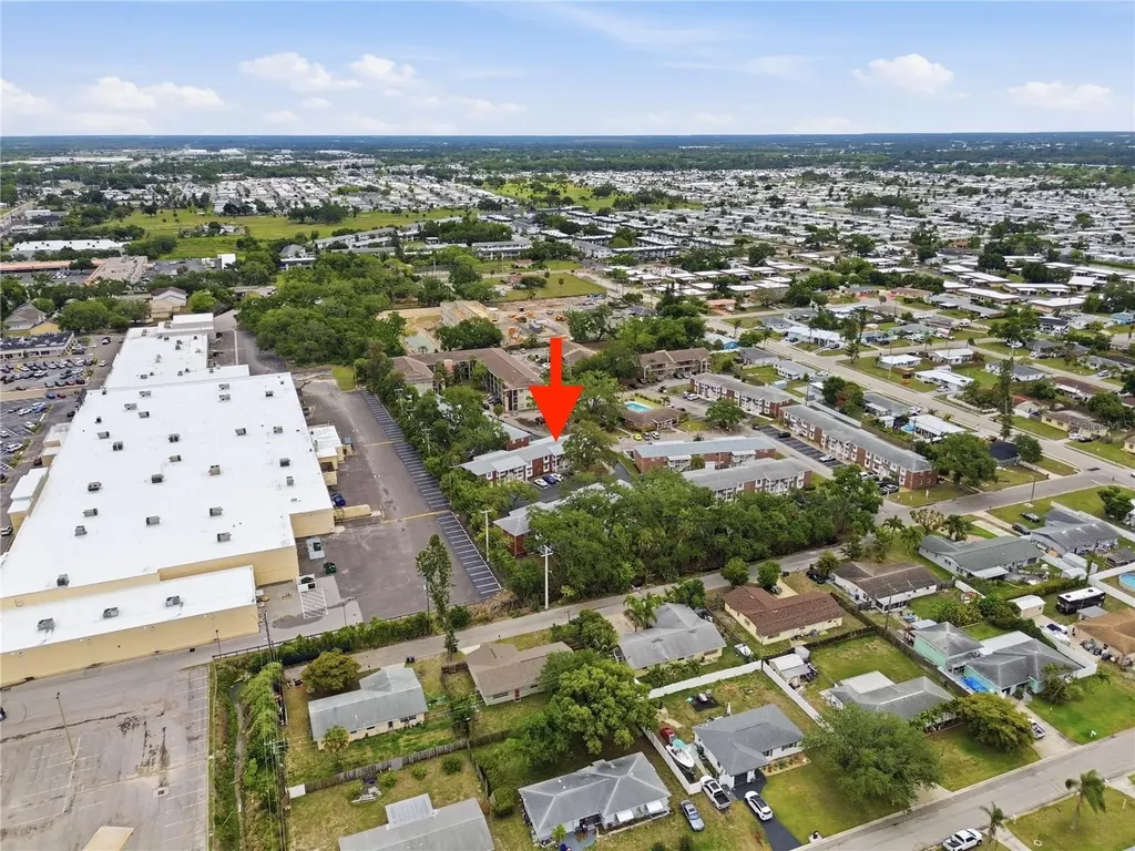 4507 9th Street W. Bradenton FL 34207
